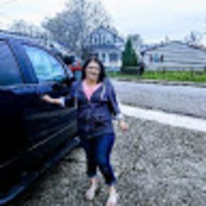 Meet your Posher, Debbie